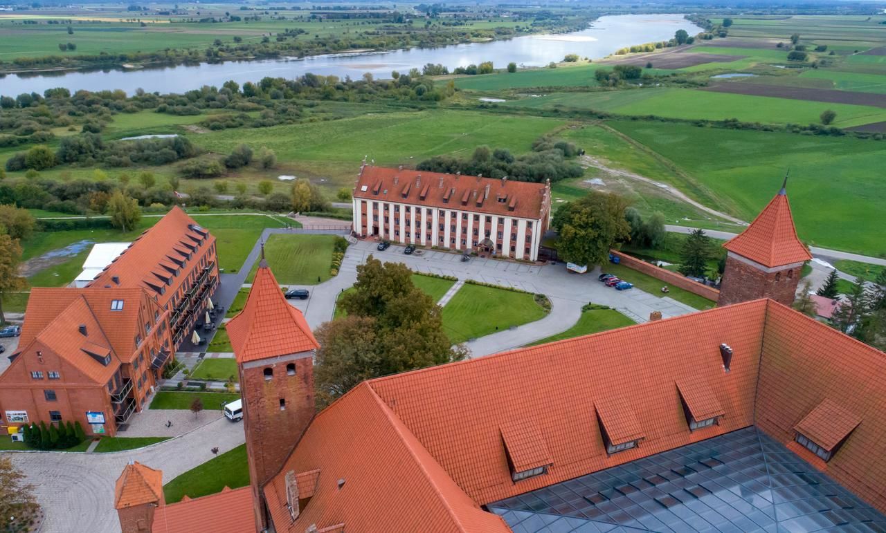 Курортные отели Zamek Gniew - Pałac Marysieńki Гнев-4